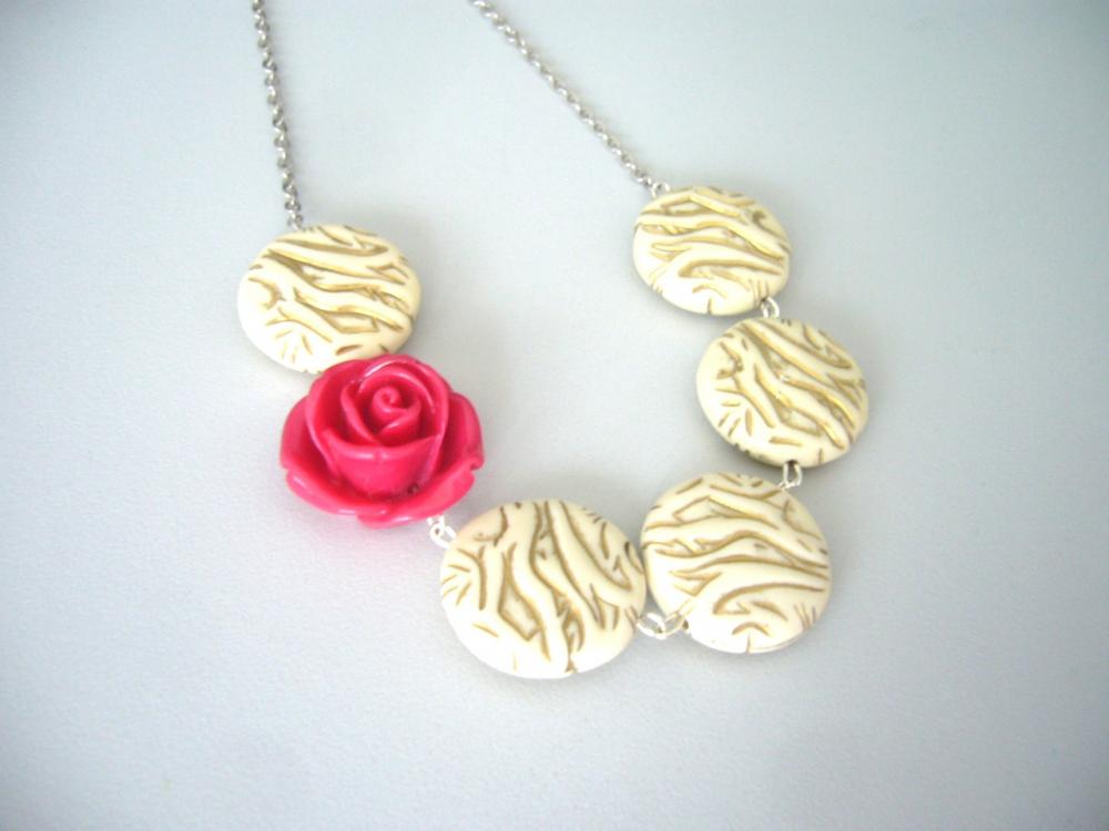 Rose And Beige Necklace